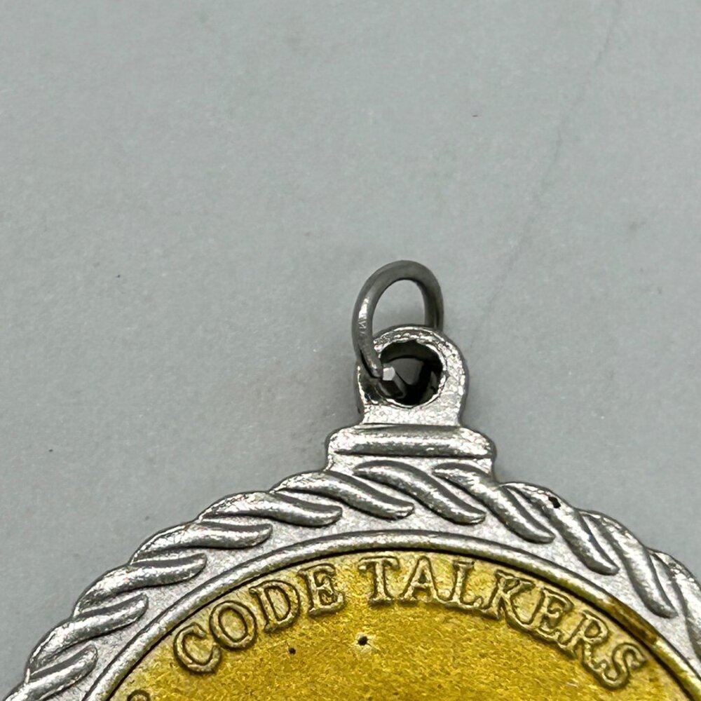 2016 Remember Native Americans Sacagawea Code Talkers Coin Pendant Necklace Gold - Picture 14 of 15